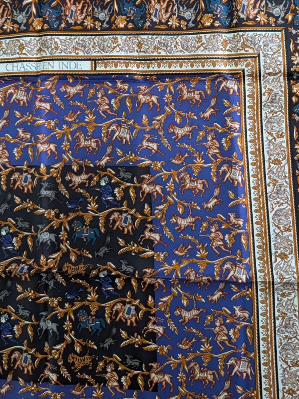 Hermès Chasse en Inde Carré 90 Silk Scarf Michel Duchêne Blue France - Picture 5 of 9